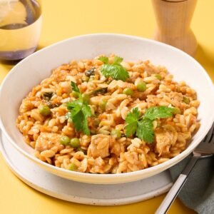 Free Range Creamy Chicken Orzo with Spinach and Peas